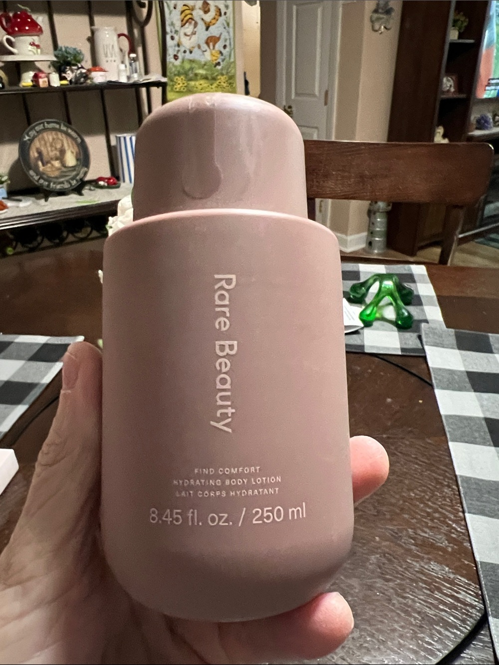 New Rare Beauty Find Comfort Hydrating Body Lotion - dusty pink